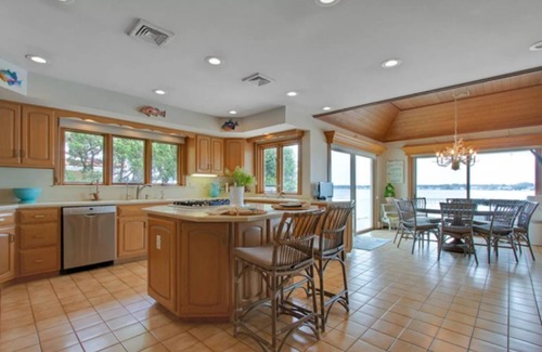Brick House | Waterfront Vacation Dream Home