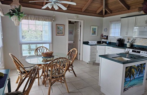 Green Turtle Cay House | Waterfront Villa on White Sound, Private Dock, Beach, Swimming Pool, Pickle Ball