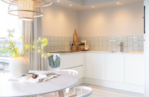 Heeg House | Waterlodge in Heeg - Relax, sail and enjoy!, Waterlodge in Heeg - Relax, sail and enjoy!