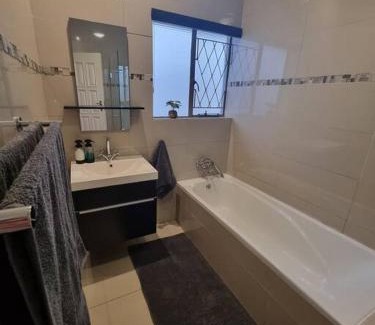 Kosmos House | Waters View Villa, 5 Bedroom House