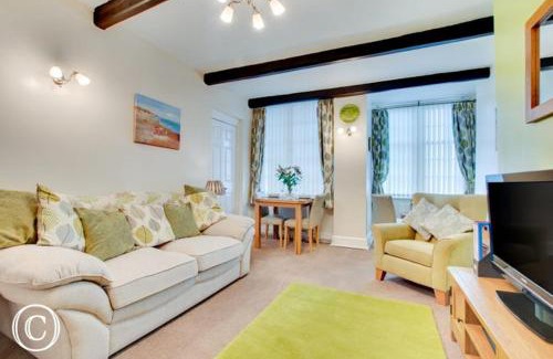 Sandsend Apartment | Watersedge Sandsend