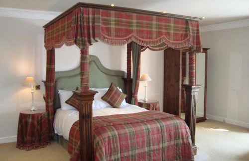 Walton Hotel | Waterton Park Hotel