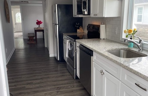 Earlville Cottage | Waterview Cottage with Amazing Sunsets overlooking The Chesapeake Baynnnnnnnn