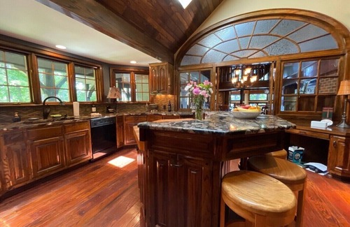 Midlothian House | “WaterView” Iconic Gem waterfront property w/walking trails