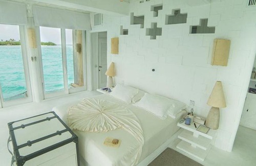Finolhas Island House | Watervilla Traft