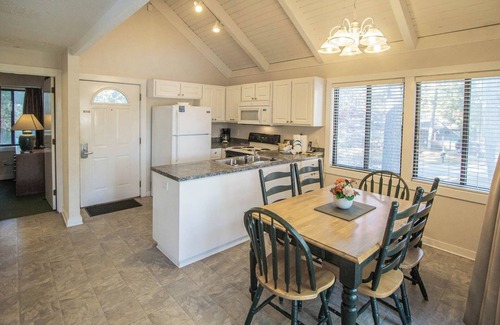 New Bern Resort | Waterwood Townhome
