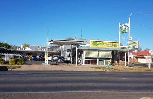 Cootamundra Hotel | Wattle Tree Motel