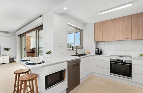 Forster Apartment | Waves on North, El Sandi 4, Beachfront getaway