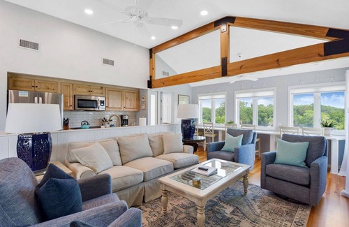 Saint Simons Island Cottage | Wayfarer cottage with elevator and Heated pool!