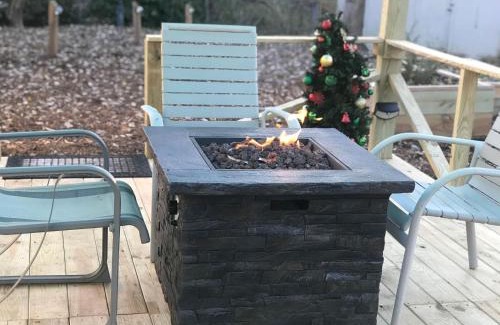 High Point House | Wayne's Place-Hot tub, pet friendly. Close to HPU