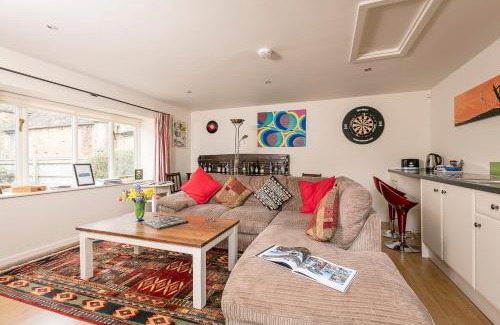 Whichford House | Wayside House B&B