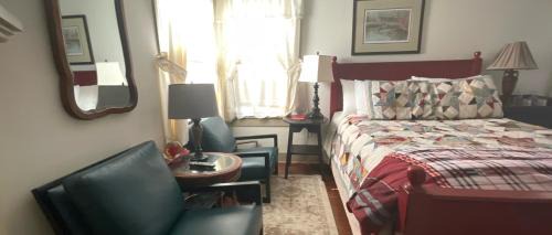 Ellicott City Bed & Breakfast | Wayside Inn Bed and Breakfast