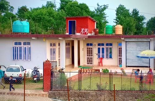 Gunehr House | We are at a distance of 2.5 km from the paragliding landing site.