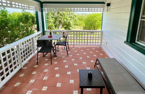Dickenson Bay Hotel | Weatherills Hotel