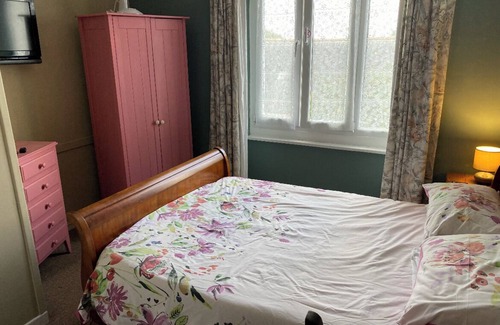 Glomel Bed & Breakfast | Webb's of Glomel