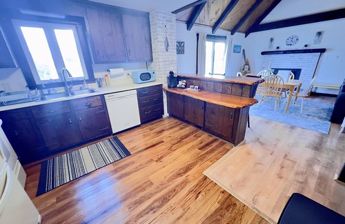 Webster Apartment | Webster Lake - 3BR/2 BATH Apartment