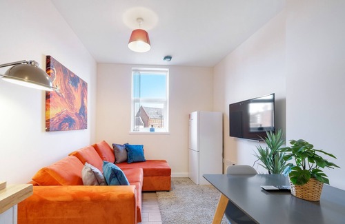 Wednesbury Apartment | Wednesbury, 1 Bedroom Apartment 203 with Parking