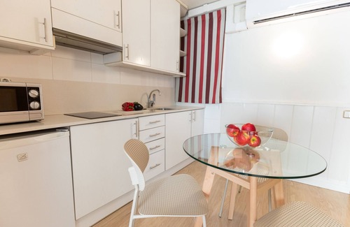 El Baix Guinardo Apartment | Weflating SANT PAU - Standard Apartment