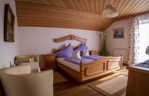 Kitzeck im Sausal Bed & Breakfast | Weingut Stoff