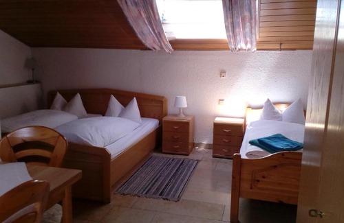 Sand am Main Hotel | Weinhotel Goger
