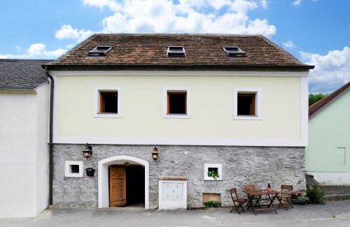 Roschitz House | Weinkellerurlaub Röschitz