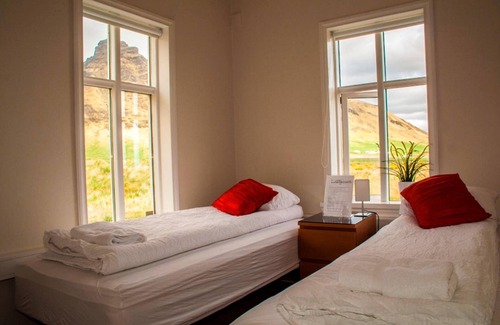 Eyvindarholar House | Welcome Guesthouse Edinborg