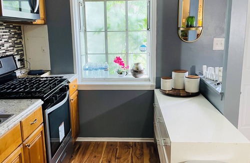 Landover House | Welcome Home Relax in Comfort at Our Modern 2 Bedroom Townhome in Hyattsville