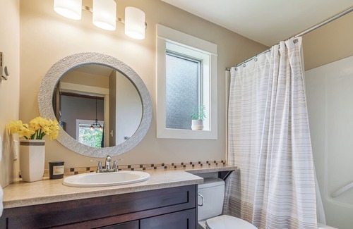 Regional District of Nanaimo Villa | Welcome to Greenwood Cottage!