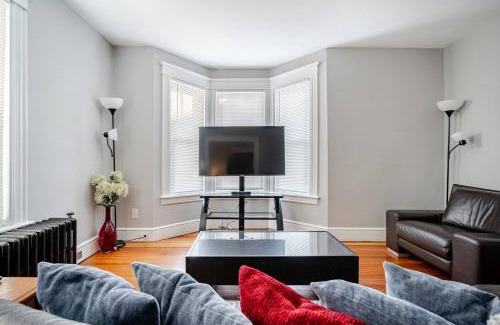 Danbury Apartment | Welcome to Hat City Danbury, A Suburban Retreat