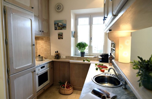 Gordes Villa | Welcome to La Maison du Bonheur