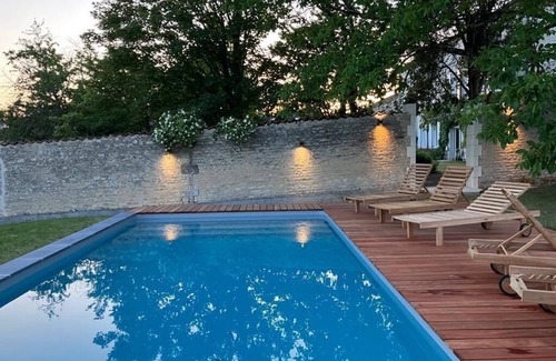 Mareuil House | Welcome to Mareuil - Spacious, bright house with swimming pool, garden and comfort