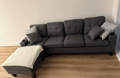 Aylmer Condo | Welcome to my stylish, Cozy and warm 1-bedroom condo!