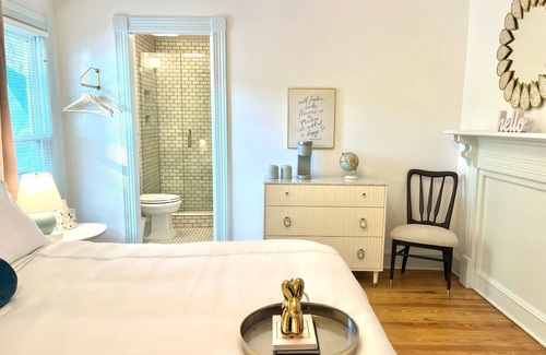 Nellysford Hotel | Welcome to the newly appointed Everett Estate: Where Modern Luxury Meets Historic Charm