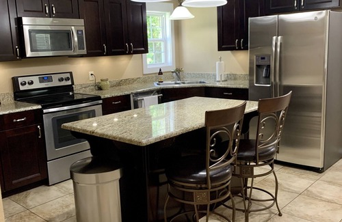 Dogwood House | Welcome to the serene setting of Lake Cypress Retreat!