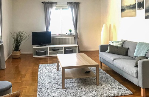 Auktsjaur House | Welcome to this beautiful wooden house with lake view.