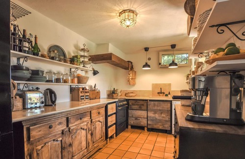Claviers House | Welcome to this charming cottage in the countryside with private pool.