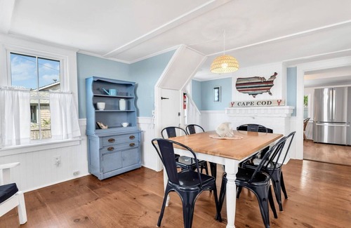 Harwich Port House | Welcome To Tidal Fix! Classic Sea Side Cottage With Modern Comforts RPAM094