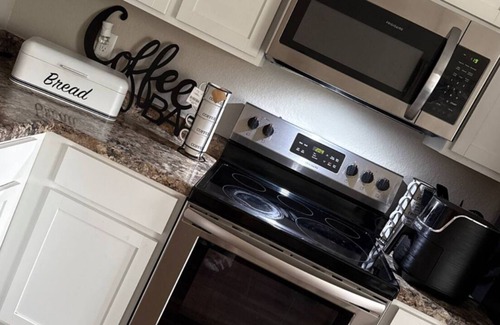 Shannon Hills House | Welcome to your home away from home! Our charming 4 bedroom home
