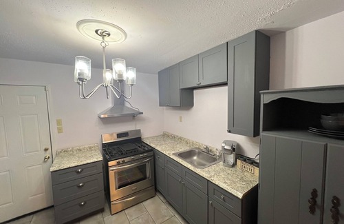 Harvey House | Welcoming 2-bedroom house in Harvey