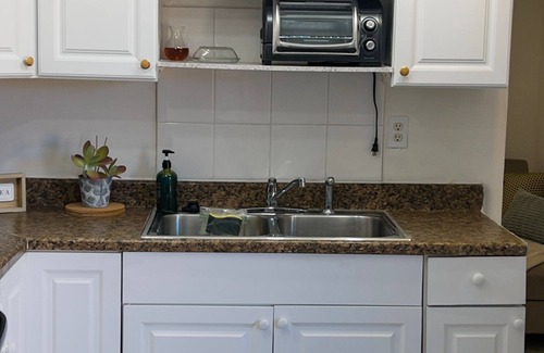 Lake Worth Corridor House | Welcoming 2-bedroom house with AC in Greenacres