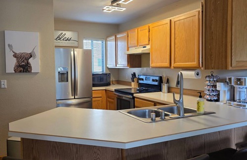 West End Condo | Welcoming 3-bedroom condo with AC in Billings