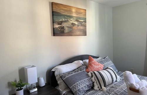 Worcester Apartment | Welcoming, Cozy & Family Friendly 3 bedroom house