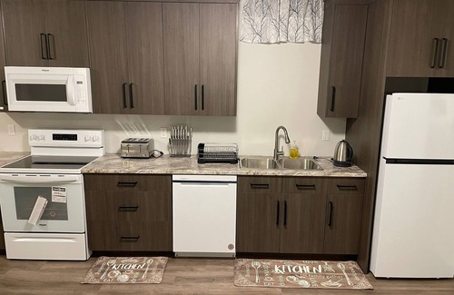 Fonthill Apartment | Well-equipped, peaceful and centrally located