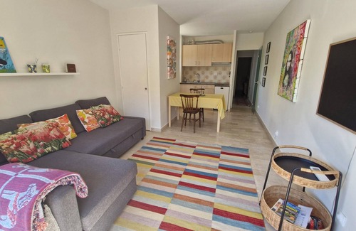 Sainte-Maxime City Centre Apartment | Well-located apartment 50 m from the beach and in the town center