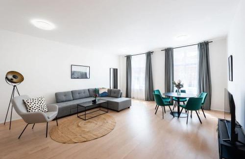 Petrska ctvrt Apartment | Well-located Luxury 3BR Oasis in Central Prague