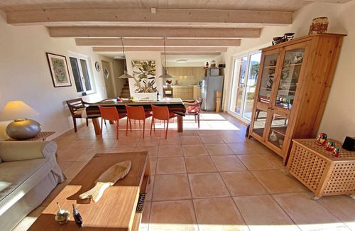 Brione sopra Minusio House | Well-maintained detached house on a sunny slope with magnificent panoramic views