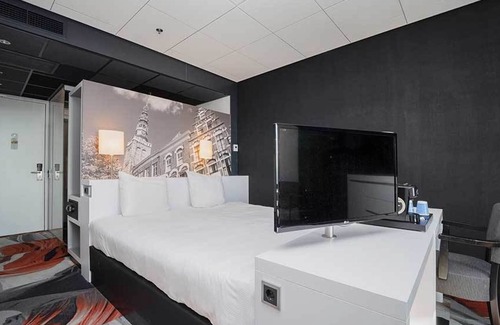 Leiden Hotel | Wellness Stay with Indoor Swimming Pool in the Heart of Leiden