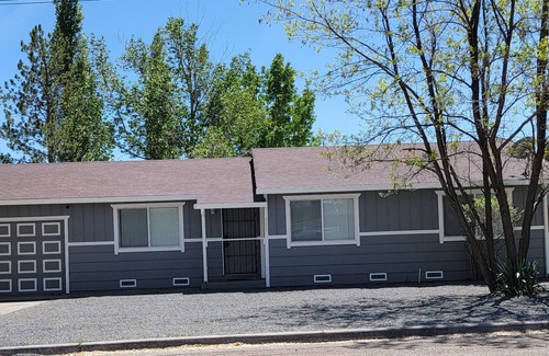 Alturas House | Wendy's Country Escape- a cozy pet friendly home in Modoc