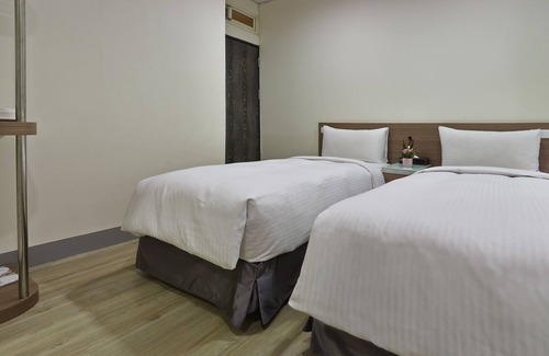 Shilin House | West 59 Inn