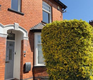 West Bridgford Apartment | West Bridgford 2 Bed 2 Bathroom Apartment with parking